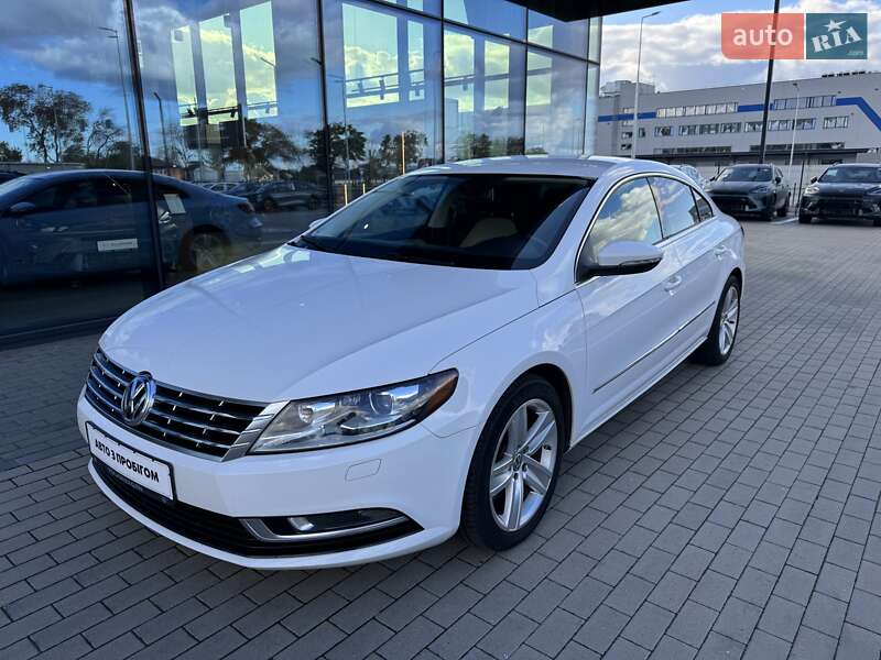 Купе Volkswagen CC / Passat CC 2014 в Киеве
