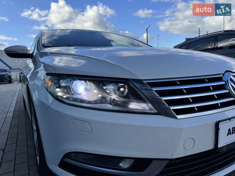 Купе Volkswagen CC / Passat CC 2014 в Киеве