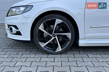 Купе Volkswagen CC / Passat CC 2013 в 