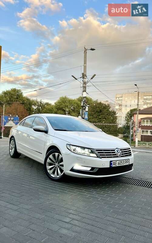Купе Volkswagen CC / Passat CC 2012 в Кропивницком