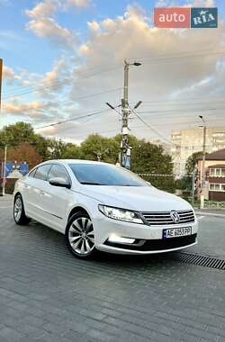 Купе Volkswagen CC / Passat CC 2012 в 