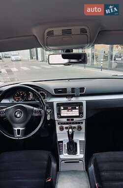 Купе Volkswagen CC / Passat CC 2012 в 