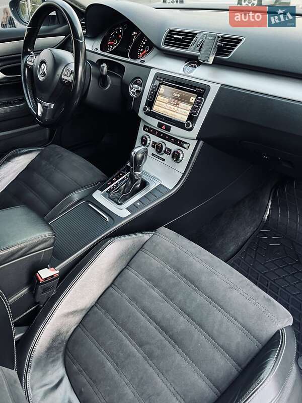 Купе Volkswagen CC / Passat CC 2012 в Кропивницком