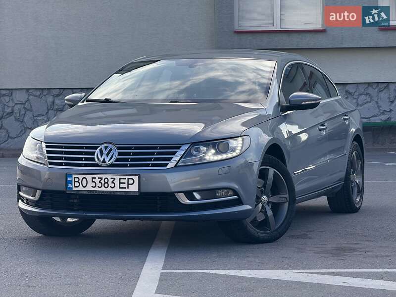 Купе Volkswagen CC / Passat CC 2012 в 