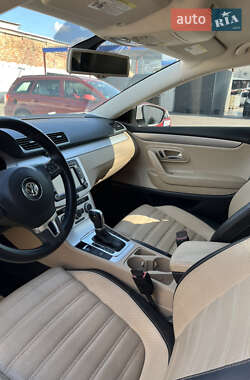 Купе Volkswagen CC / Passat CC 2013 в 