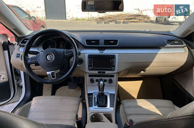 Купе Volkswagen CC / Passat CC 2013 в 