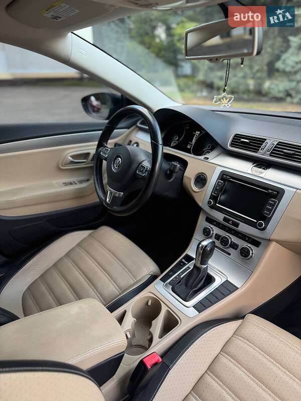 Купе Volkswagen CC / Passat CC 2013 в Киеве фото 18 Купе Volkswagen CC / Passat CC 2013 в Киеве