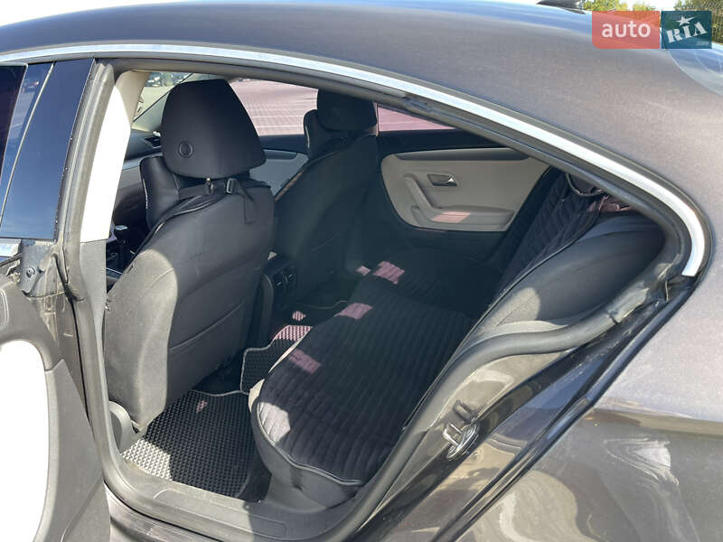Купе Volkswagen CC / Passat CC 2010 в Вінниці