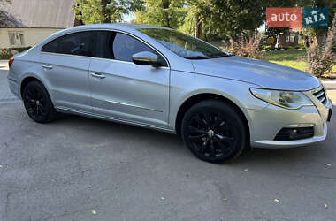 Купе Volkswagen CC / Passat CC 2009 в 