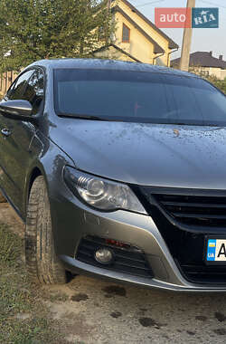 Купе Volkswagen CC / Passat CC 2010 в 