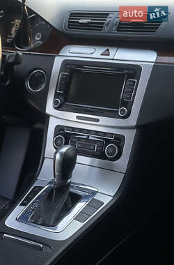 Купе Volkswagen CC / Passat CC 2010 в 