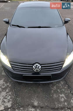 Купе Volkswagen CC / Passat CC 2014 в 