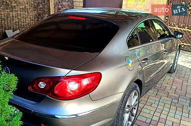 Volkswagen CC / Passat CC 2011