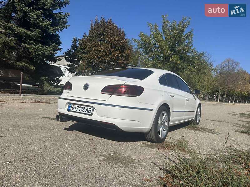 Купе Volkswagen CC / Passat CC 2012 в Херсоне