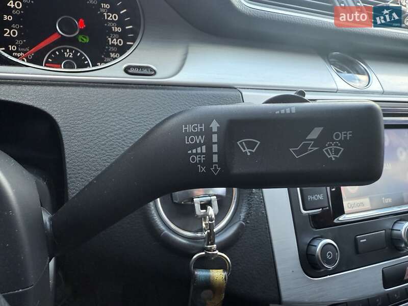 Купе Volkswagen CC / Passat CC 2015 в Киеве