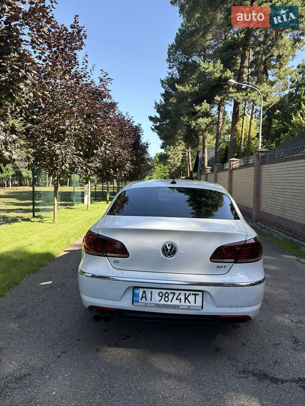 Купе Volkswagen CC / Passat CC 2014 в Киеве