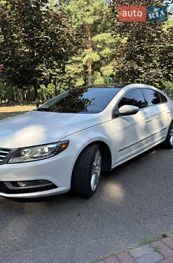 Купе Volkswagen CC / Passat CC 2014 в 