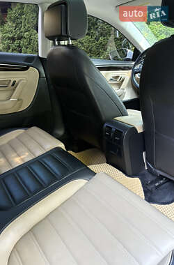 Купе Volkswagen CC / Passat CC 2014 в 
