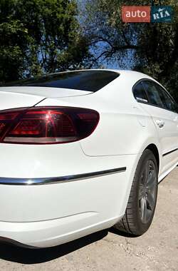 Купе Volkswagen CC / Passat CC 2016 в 