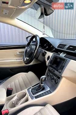Купе Volkswagen CC / Passat CC 2016 в 