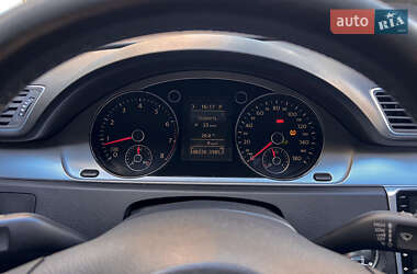 Купе Volkswagen CC / Passat CC 2010 в 