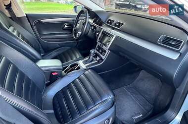 Купе Volkswagen CC / Passat CC 2011 в 