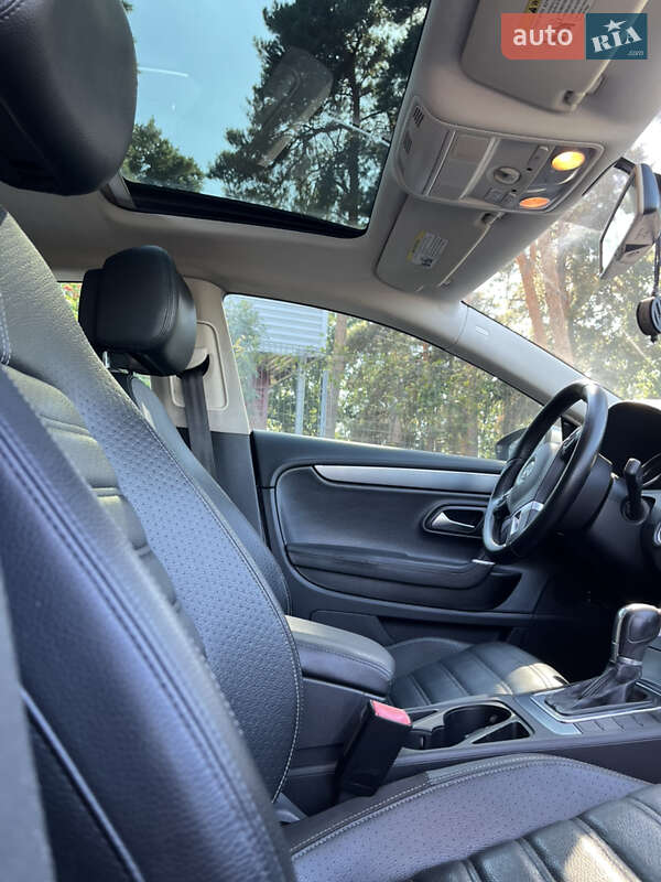 Купе Volkswagen CC / Passat CC 2012 в Виннице