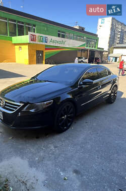 Купе Volkswagen CC / Passat CC 2010 в 