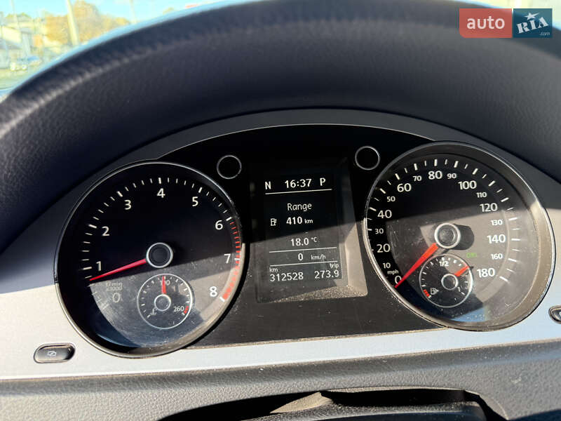 Купе Volkswagen CC / Passat CC 2010 в Житомире