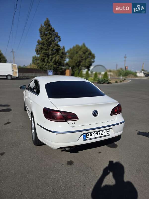 Купе Volkswagen CC / Passat CC 2012 в Умани