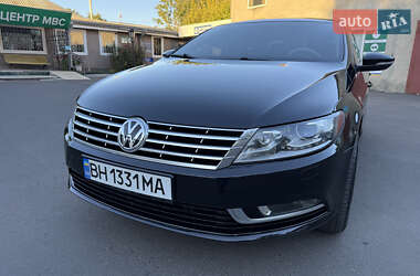 Купе Volkswagen CC / Passat CC 2012 в 