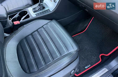 Купе Volkswagen CC / Passat CC 2012 в 