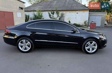 Купе Volkswagen CC / Passat CC 2012 в 
