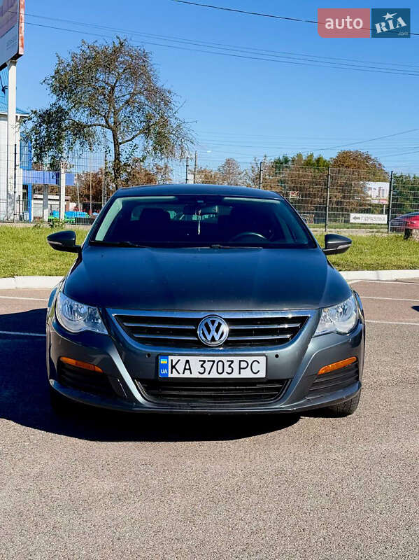 Купе Volkswagen CC / Passat CC 2010 в Житомирі