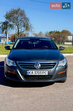 Купе Volkswagen CC / Passat CC 2010 в 