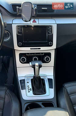Купе Volkswagen CC / Passat CC 2010 в 