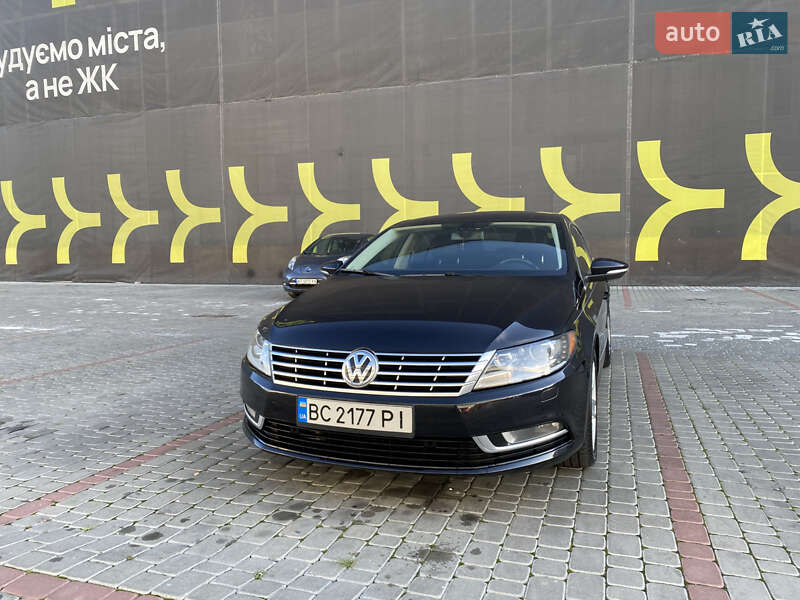 Купе Volkswagen CC / Passat CC 2014 в Львове