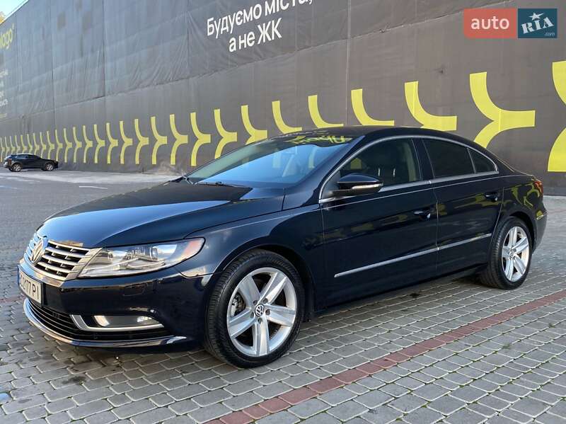 Купе Volkswagen CC / Passat CC 2014 в Львове