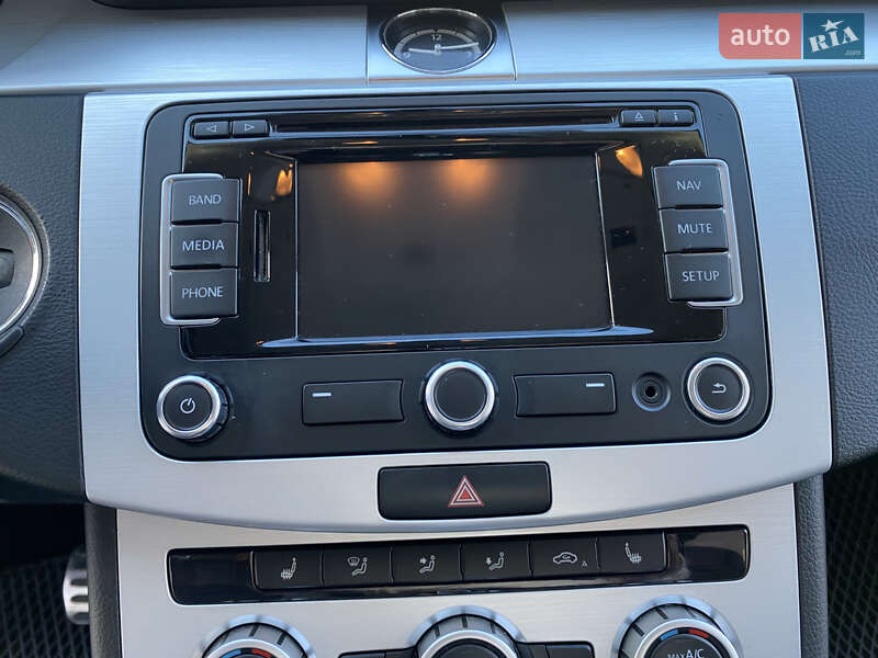 Купе Volkswagen CC / Passat CC 2014 в Львове