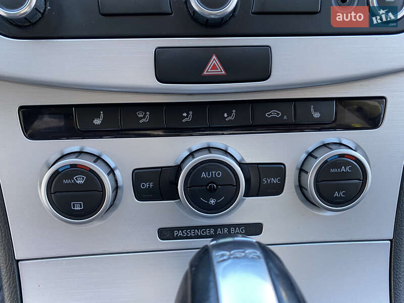 Купе Volkswagen CC / Passat CC 2014 в Львове