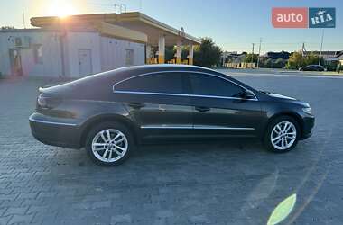 Купе Volkswagen CC / Passat CC 2012 в 