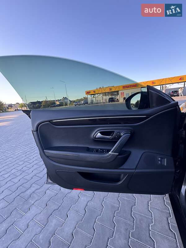 Купе Volkswagen CC / Passat CC 2012 в Луцке