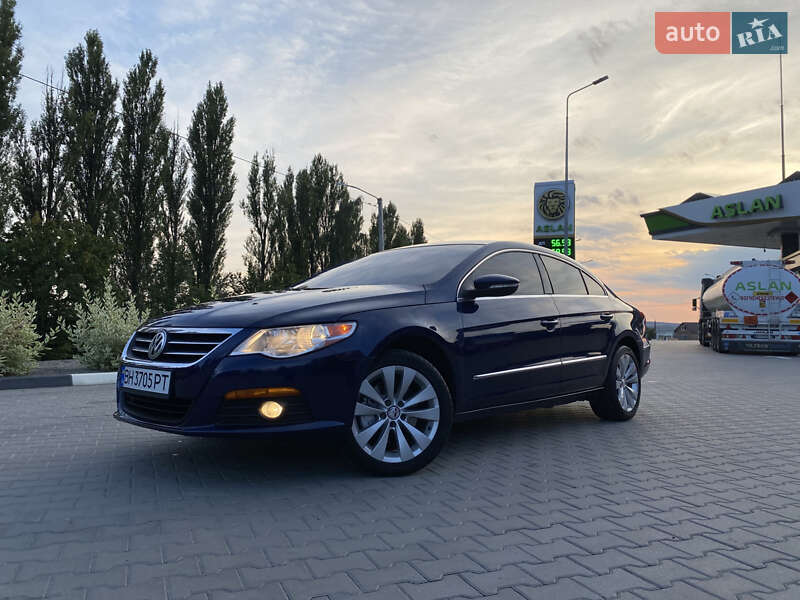 Купе Volkswagen CC / Passat CC 2010 в Хмельницком
