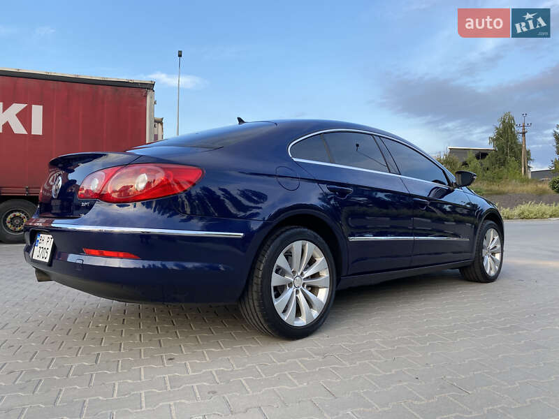Купе Volkswagen CC / Passat CC 2010 в Хмельницком