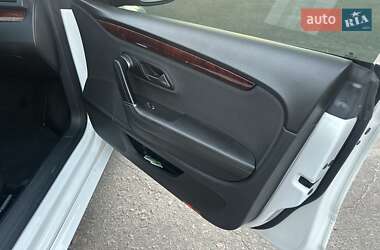 Купе Volkswagen CC / Passat CC 2010 в 