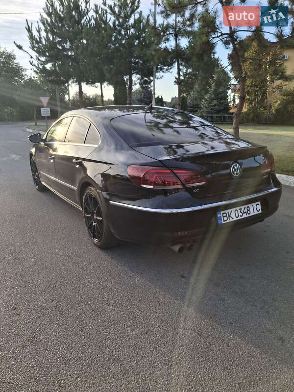 Купе Volkswagen CC / Passat CC 2012 в Виннице