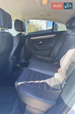 Купе Volkswagen CC / Passat CC 2015 в 