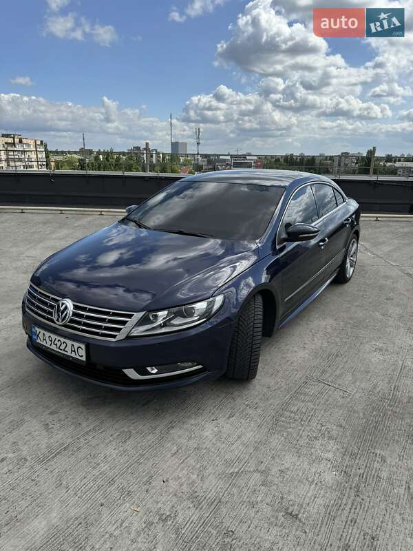 Купе Volkswagen CC / Passat CC 2014 в Киеве