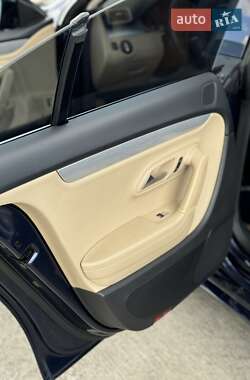 Купе Volkswagen CC / Passat CC 2014 в 