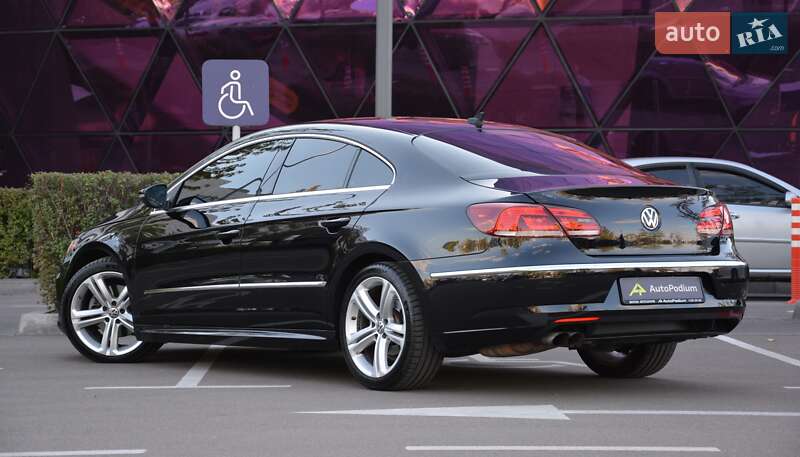 Купе Volkswagen CC / Passat CC 2014 в Киеве
